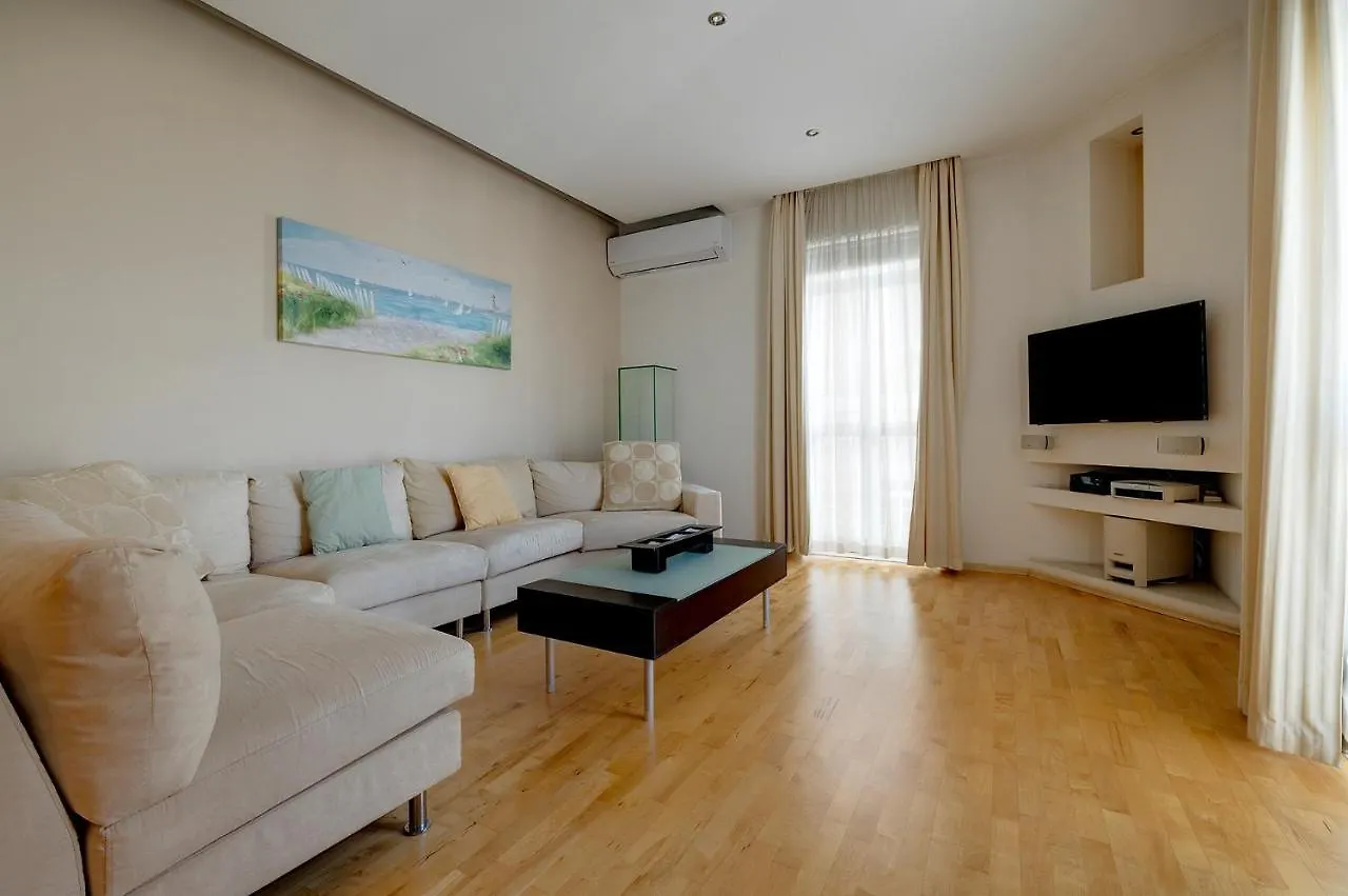 Unbeatable Location Valletta And Harbour Views Apartment Sliema
