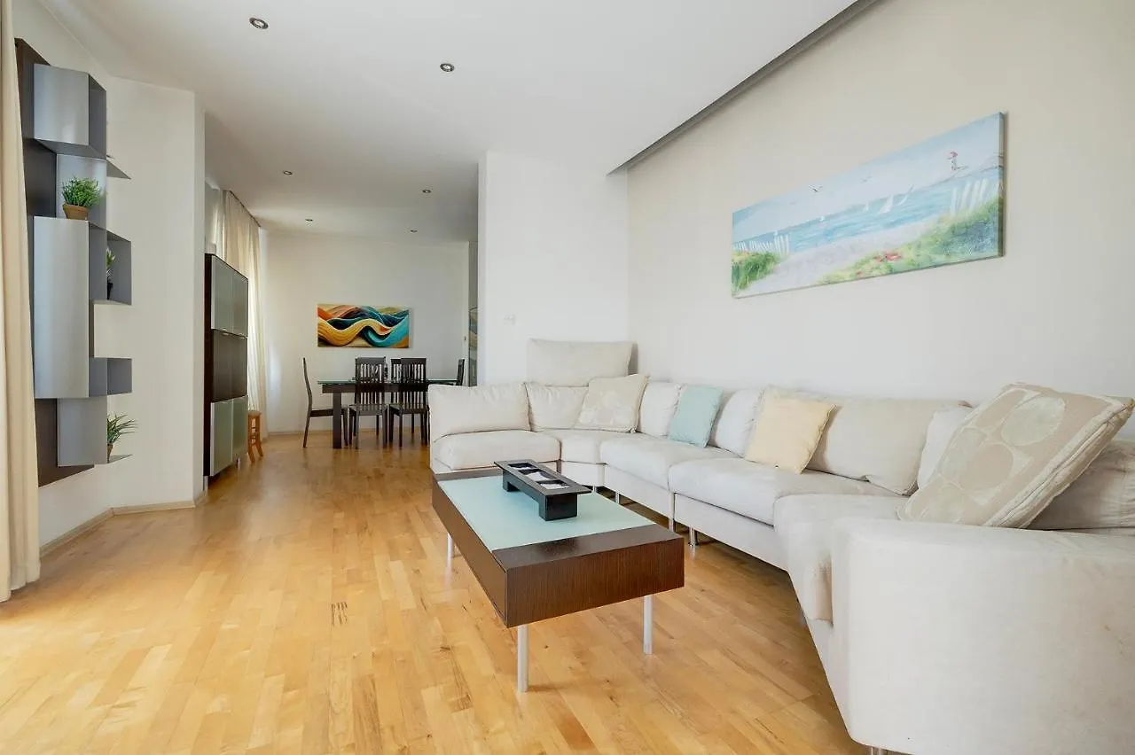 Unbeatable Location Valletta And Harbour Views Apartment Sliema
