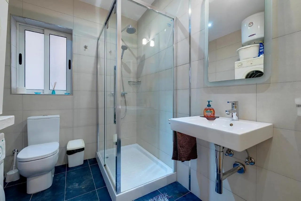 Unbeatable Location Valletta And Harbour Views Apartment Sliema Malta